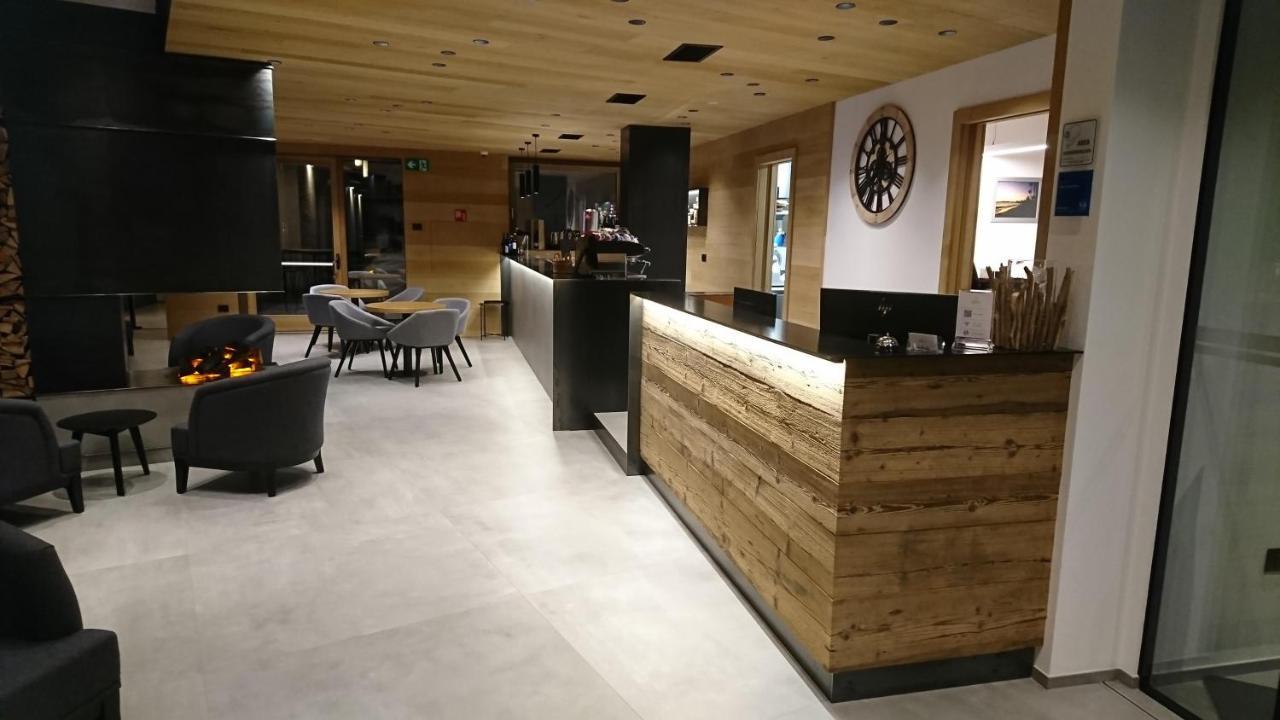 Hotel Vetta Alpine Relax Livigno Exterior foto