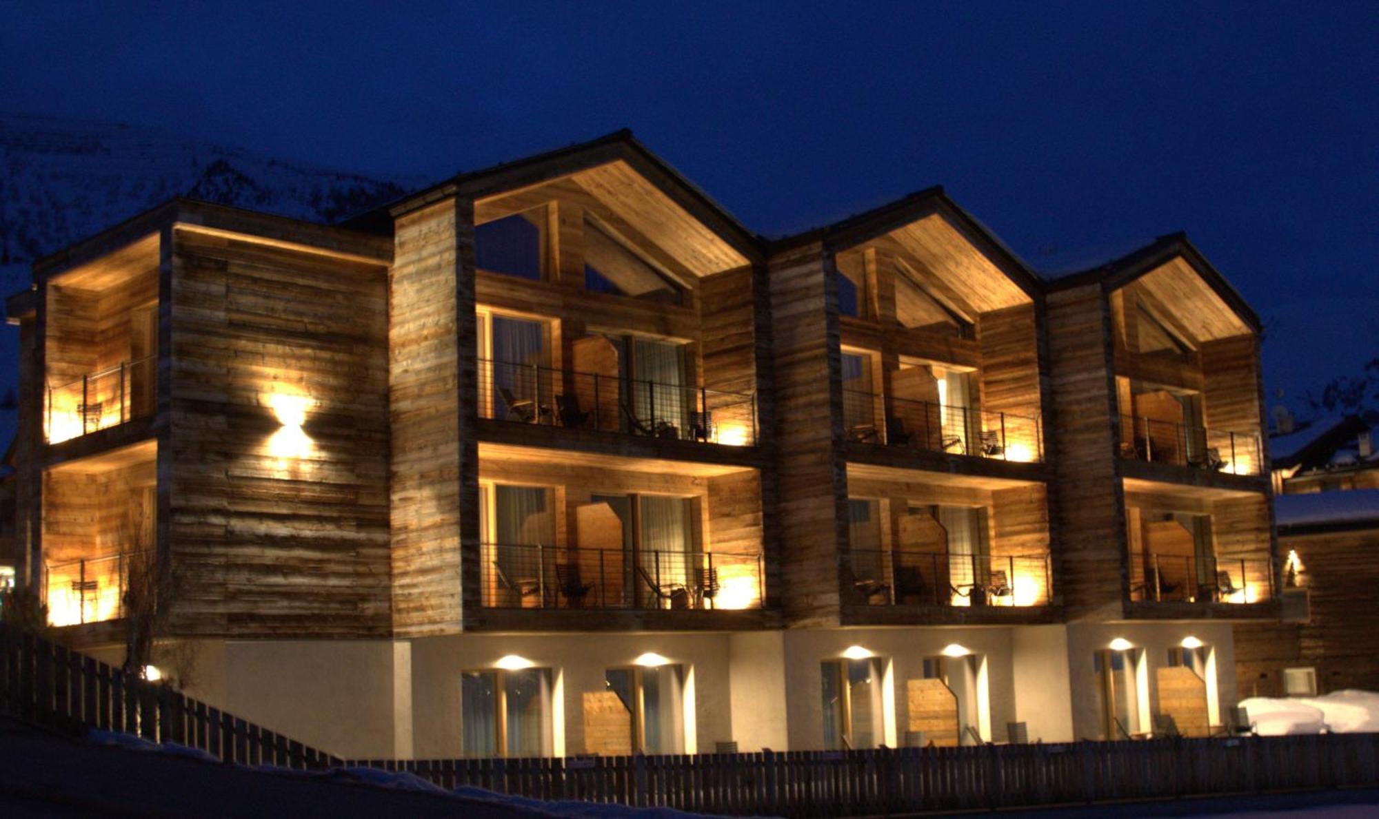 Hotel Vetta Alpine Relax Livigno Exterior foto