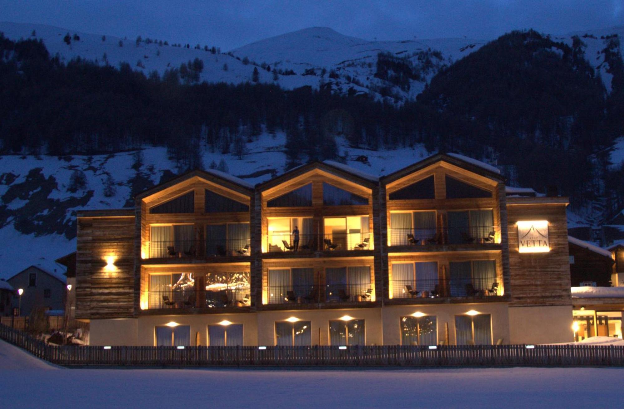 Hotel Vetta Alpine Relax Livigno Exterior foto
